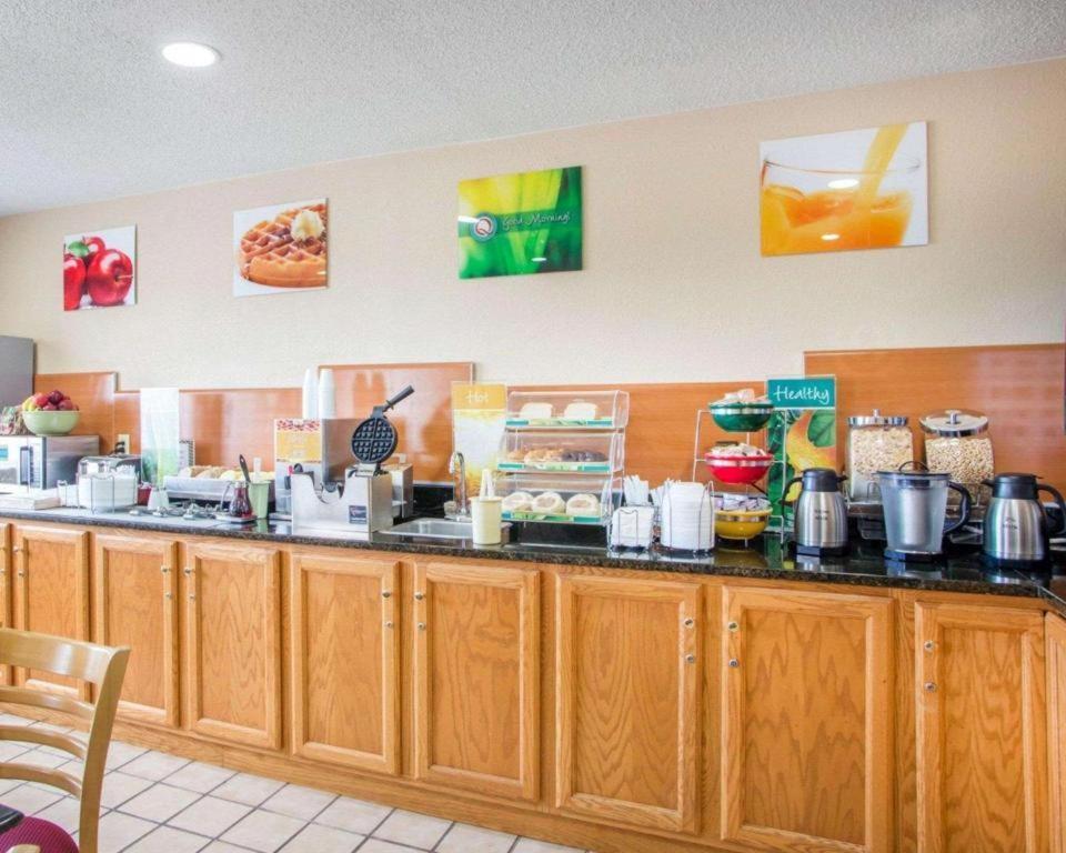 Quality Inn Ottawa Near Starved Rock State Park Exterior photo