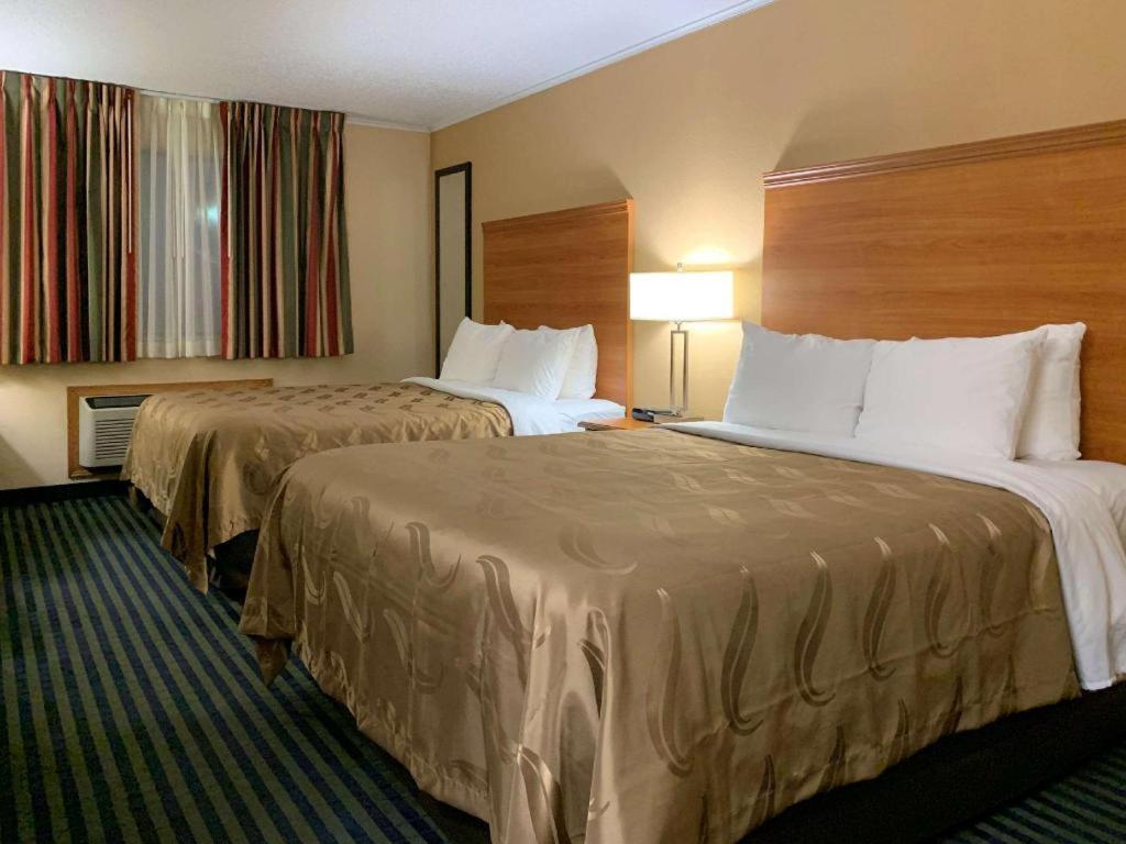 Quality Inn Ottawa Near Starved Rock State Park Exterior photo