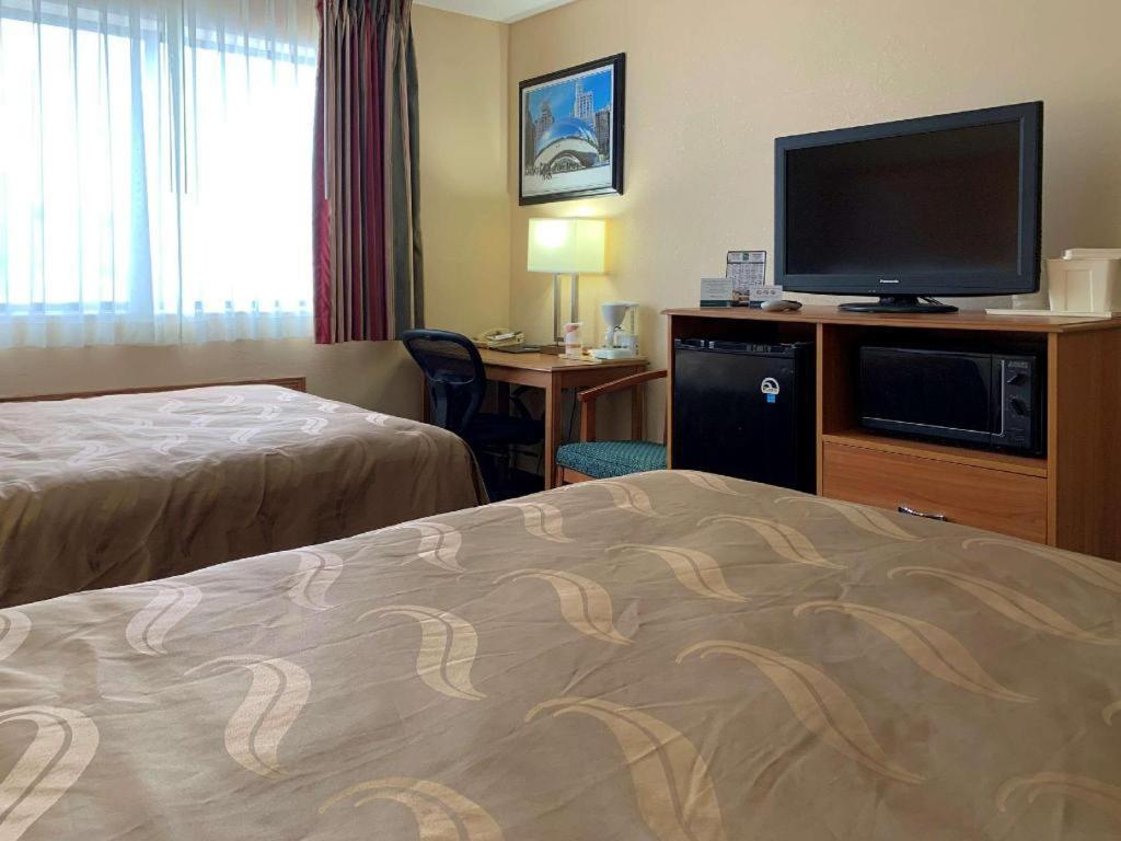 Quality Inn Ottawa Near Starved Rock State Park Exterior photo