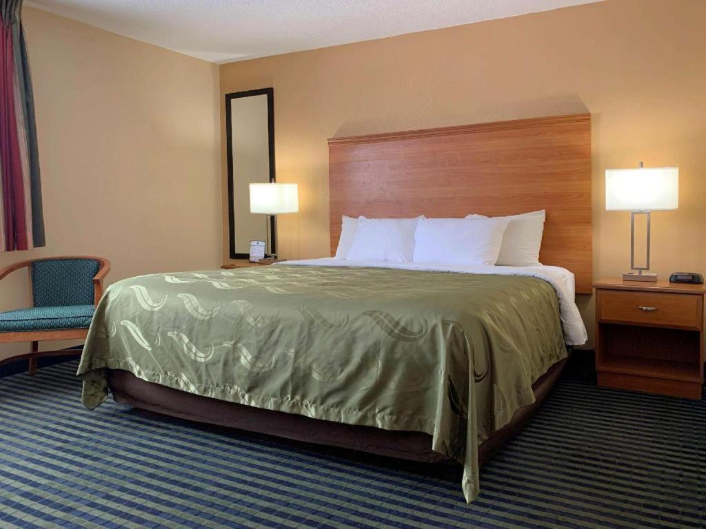 Quality Inn Ottawa Near Starved Rock State Park Exterior photo