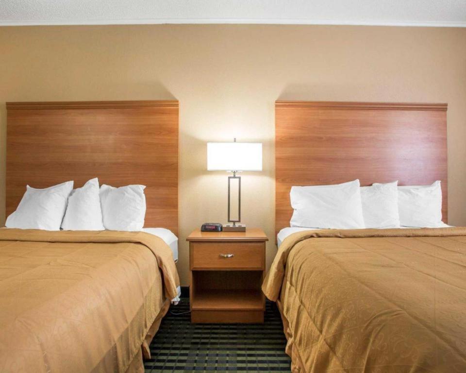 Quality Inn Ottawa Near Starved Rock State Park Exterior photo